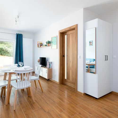 Apartament 4-osobowy z 2 pomieszczeniami sypialnianymi