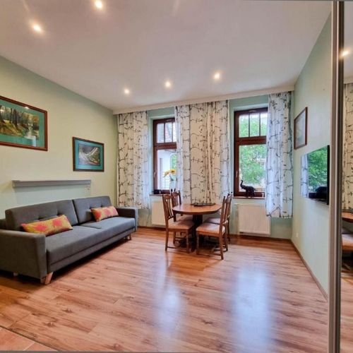Apartament 4-osobowy z 2 pomieszczeniami sypialnianymi
