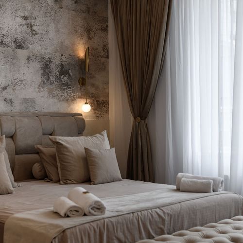 Apartament superior renesance cu 3 camere pentru 9 pers.