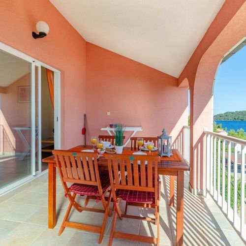 Apartman pro 2 os. s 1 ložnicí (s možností přistýlky)