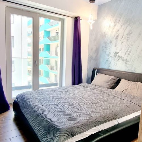 Apartament lângă piscină cu 2 camere pentru 4 pers.