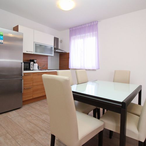 Apartament familial(ă) la etaj cu 3 camere pentru 6 pers.