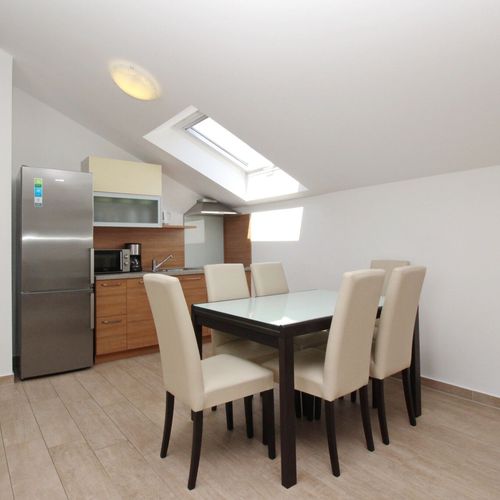 Apartament familial(ă) la etaj cu 3 camere pentru 6 pers.