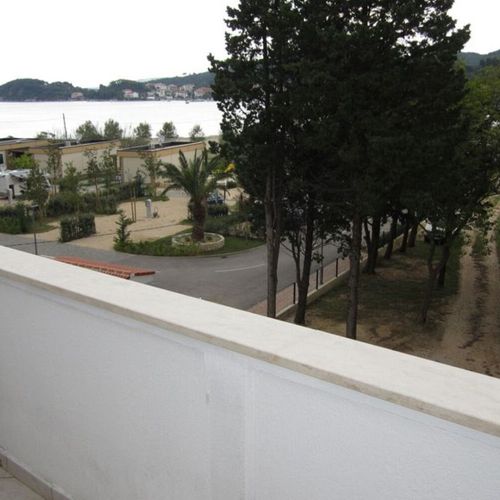 Apartament 4-osobowy z 1 pomieszczeniem sypialnianym