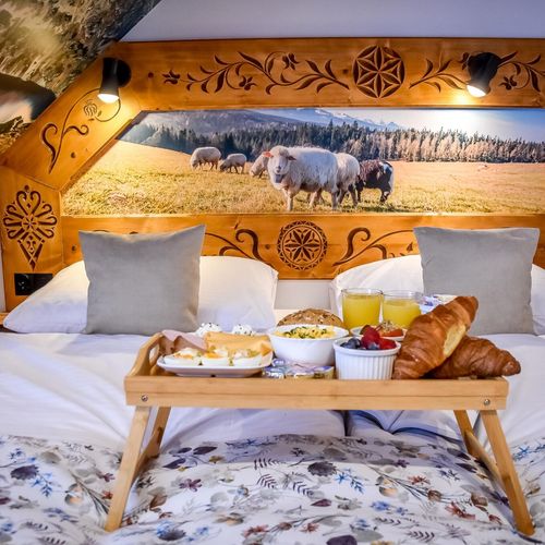 Apartament 2-osobowy na poddaszu Romantyczny z 1 pomieszczeniem sypialnianym (możliwa dostawka)