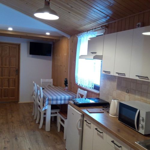 Apartament 5-osobowy na piętrze z widokiem na góry z 2 pomieszczeniami sypialnianymi