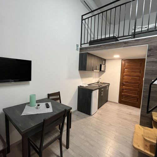 Apartament cu chicinetă proprie cu supanta cu 1 camera pentru 5 pers.