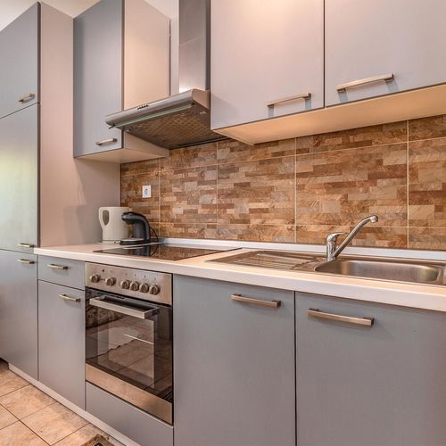 Apartament pentru 4 pers. (se inchirieaza doar integral)