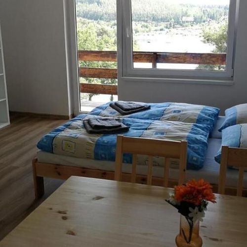 Apartman pro 3 os. s 1 ložnicí na poschodí 