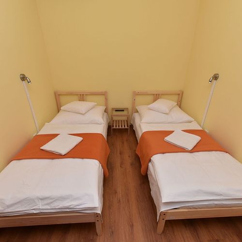 Casă de vacanță întreaga unitate cu aer condiționat pentru 4 pers. (se inchirieaza doar integral)