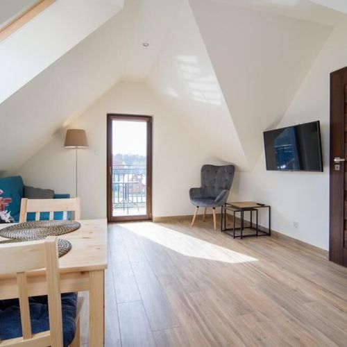 Apartament cu balcon cu 2 camere pentru 3 pers.