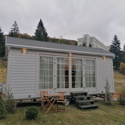 Bungalow white Cottage - Vedere spre Grădină pentru 2 pers. (se inchirieaza doar integral)
