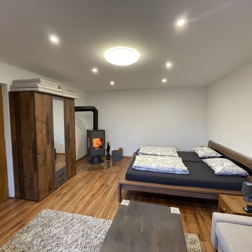 Apartament familial(ă) întreaga unitate cu 2 camere pentru 4 pers. (se poate solicita pat suplimentar)