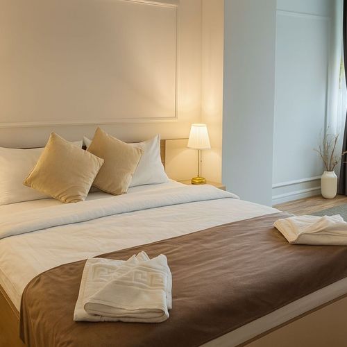 Apartament cu aer condiționat cu vedere spre parc cu 3 camere pentru 6 pers.