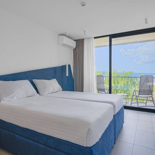 Pokój 2-osobowy Standard z widokiem na park (możliwa dostawka)