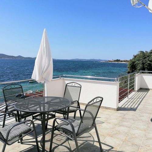 Apartament 8-osobowy z 1 pomieszczeniem sypialnianym