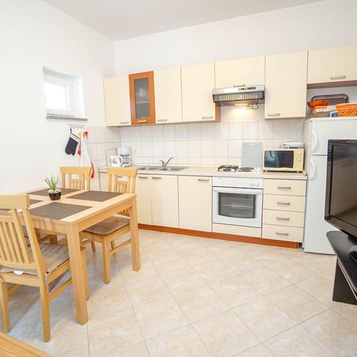 Apartament 3-osobowy z 2 pomieszczeniami sypialnianymi (możliwa dostawka)