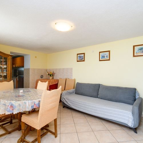 Apartament 4-osobowy z 2 pomieszczeniami sypialnianymi
