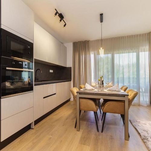 Apartament 4-osobowy z 2 pomieszczeniami sypialnianymi