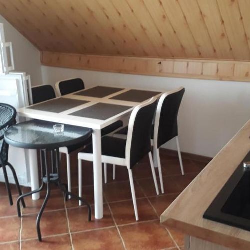 Apartament cu 2 camere pentru 5 pers.