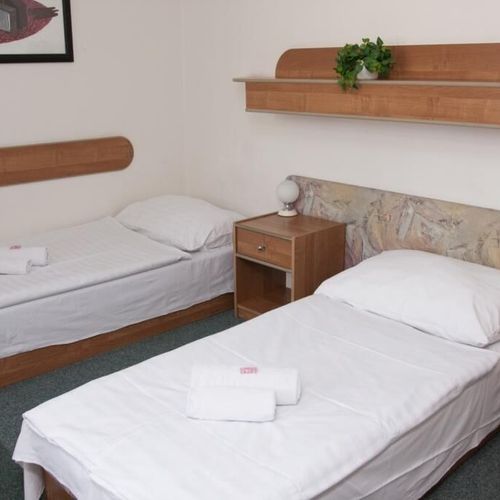 Apartament 4-osobowy z 2 pomieszczeniami sypialnianymi