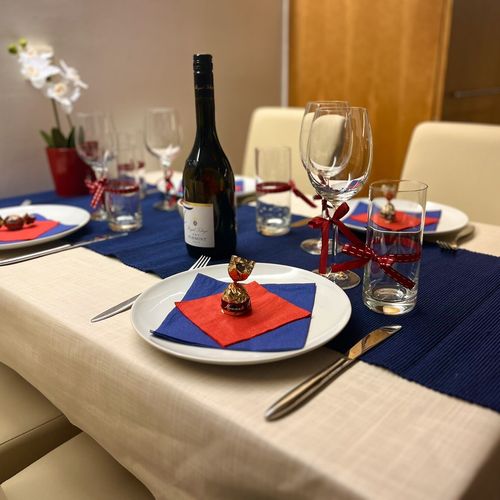 Apartament la parter cu vedere la port pentru 4 pers. (se inchirieaza doar integral)