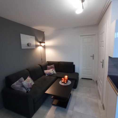 Apartament 4-osobowy parterowy z klimatyzacją