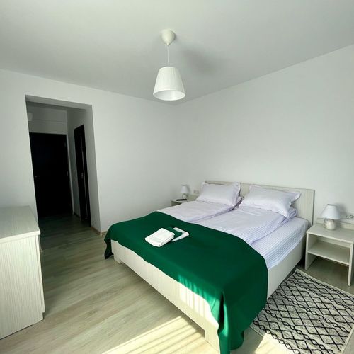 Întreaga unitate deluxe întreaga unitate pentru 12 pers. (se inchirieaza doar integral)