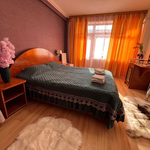 Camera single la etaj cu balcon