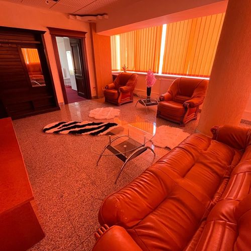 Apartament business cu balcon cu 1 camera pentru 3 pers.