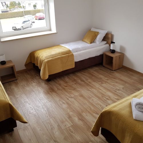 Pokoj s koupelnou s klimatizací pro 3 os.
