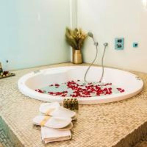 Camera dubla deluxe cu spa