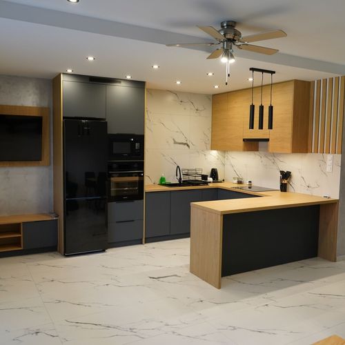 Rodinný Apartman (jako celek) pro 7 os. na straně bazénu
