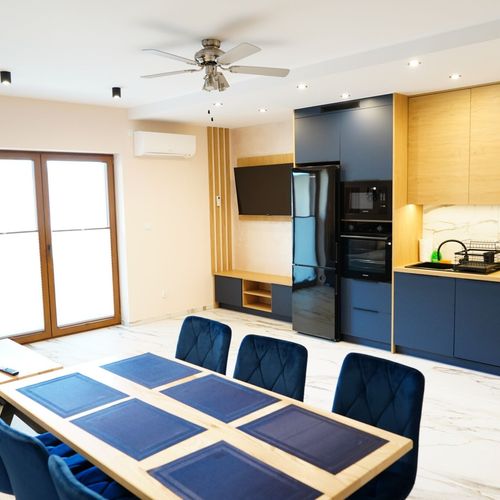 Family Apartman (jako celek) pro 7 os. na straně bazénu