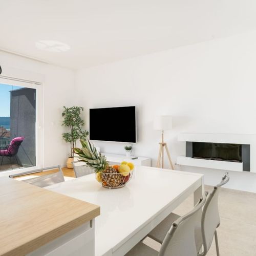 Apartament confort cu balcon cu 2 camere pentru 4 pers.
