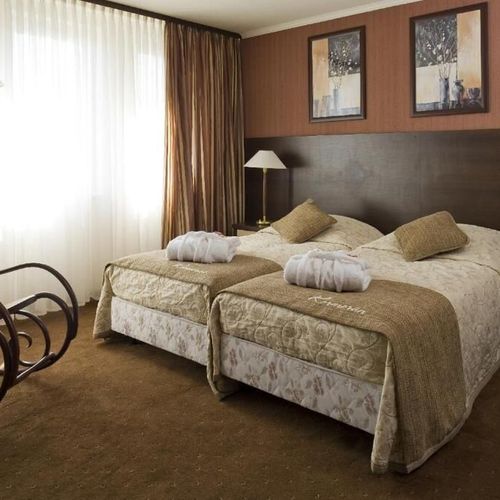 Pokój 2-osobowy Deluxe z łazienką