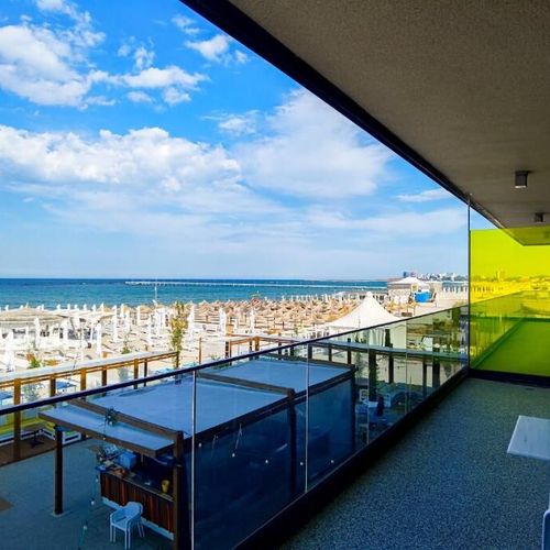Bellevue Suite (Front Sea View)