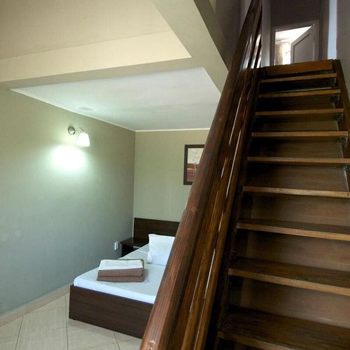 Apartament 4 persoane