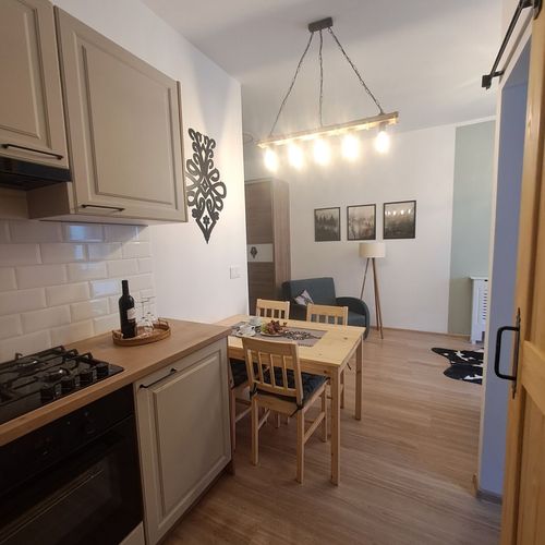 Apartament 5-osobowy na piętrze Tourist z 2 pomieszczeniami sypialnianymi