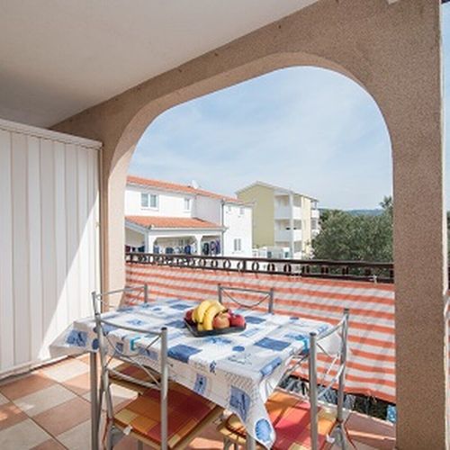 "A" Apartman pro 3 os. s 1 ložnicí na poschodí (s možností přistýlky)