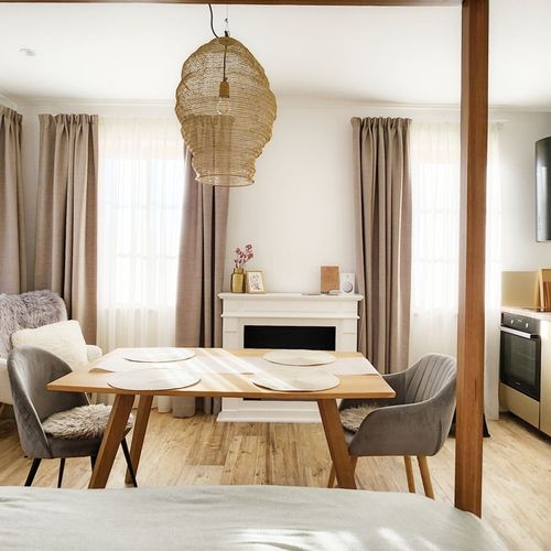 Apartament confort la parter cu 1 camera pentru 2 pers.