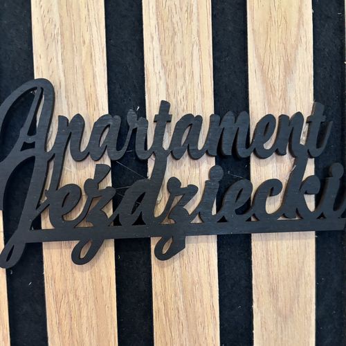 Apartament 2-osobowy na piętrze z łazienką z 1 pomieszczeniem sypialnianym (możliwa dostawka)