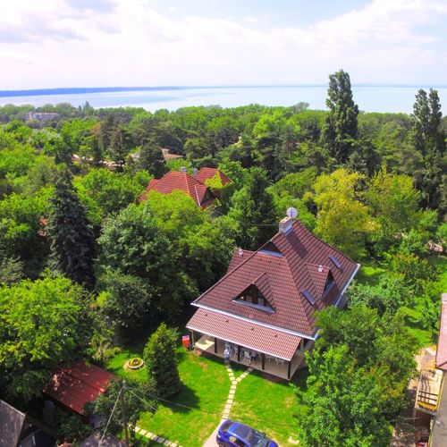 Casă de vară confort familial(ă) pentru 12 pers. (se inchirieaza doar integral)
