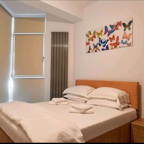 Apartament exclusive la etaj cu 3 camere pentru 6 pers.