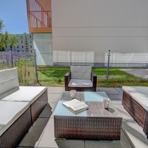 Apartman s terasou pro 4 os. se 2 ložnicemi na přízemí