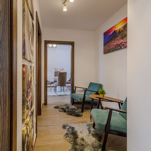 Apartament 4-osobowy na piętrze Deluxe z 2 pomieszczeniami sypialnianymi