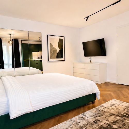 Apartament cu balcon cu bucătărie proprie cu 1 camera pentru 2 pers.