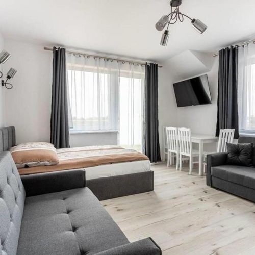 Pokój 5-osobowy na piętrze z aneksem kuchennym