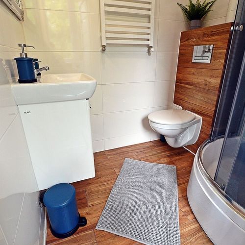 Apartament studio la etaj cu 1 camera pentru 4 pers.