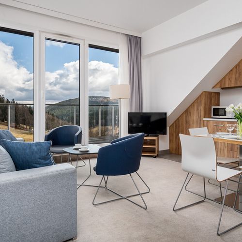 Apartament 6-osobowy Deluxe z 3 pomieszczeniami sypialnianymi